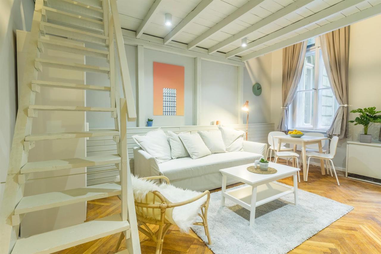 Apartament King93 In Budapest.